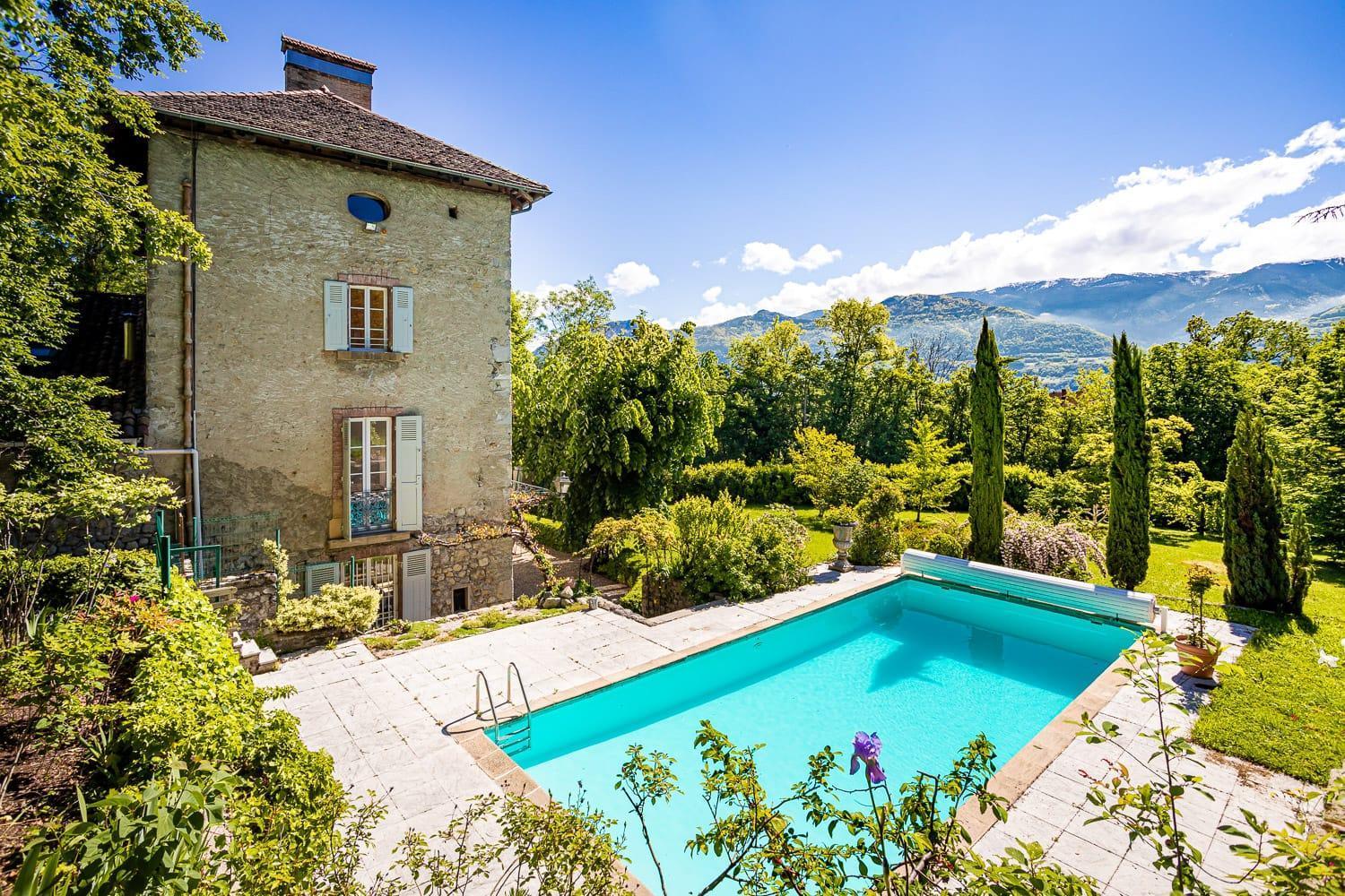 Chateau Monts Blancs Lumbin 外观 照片